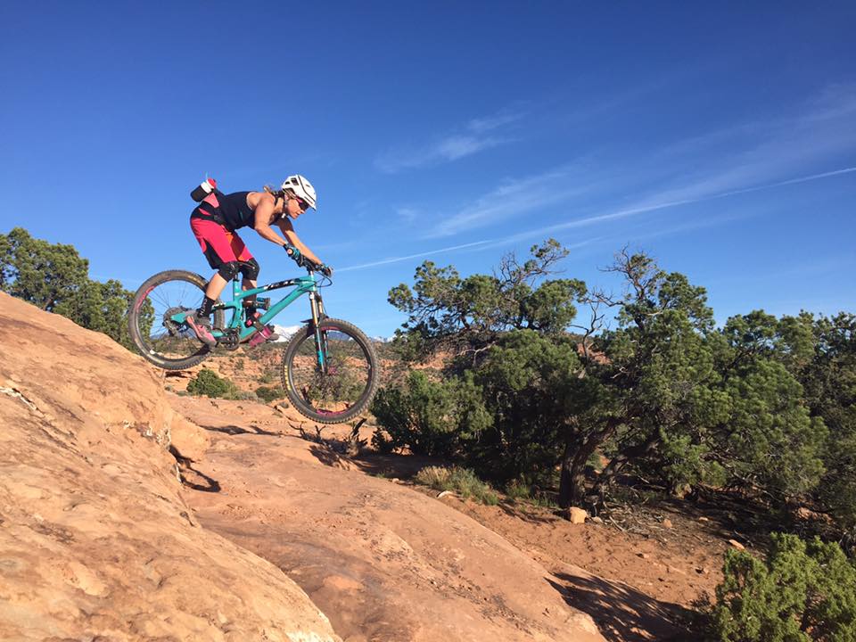 ladyshred getrowdie colorowdies colorado mountain biking mtb enduro liz cunningham